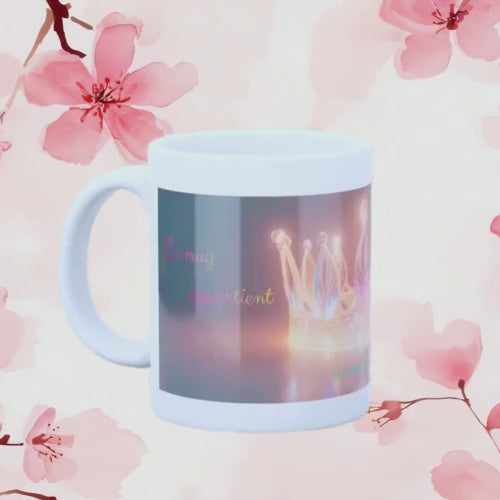 Ce mug appartient à une reine 💙🤍💜 (version homme possible)
